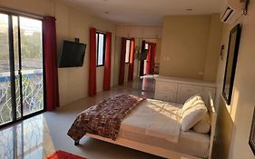 Kandi Resort-Type Spacious 1 Bedroom With Netflix And Free Housekeeping