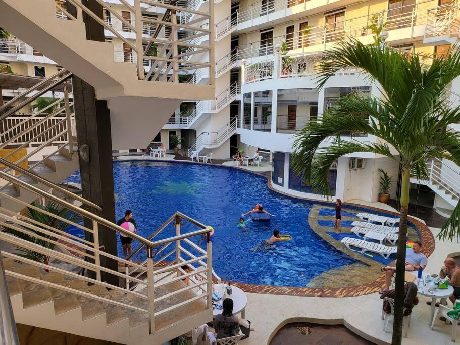 Kandi Resort-Type Spacious 1 Bedroom With Netflix And Free Housekeeping Angeles Exterior photo