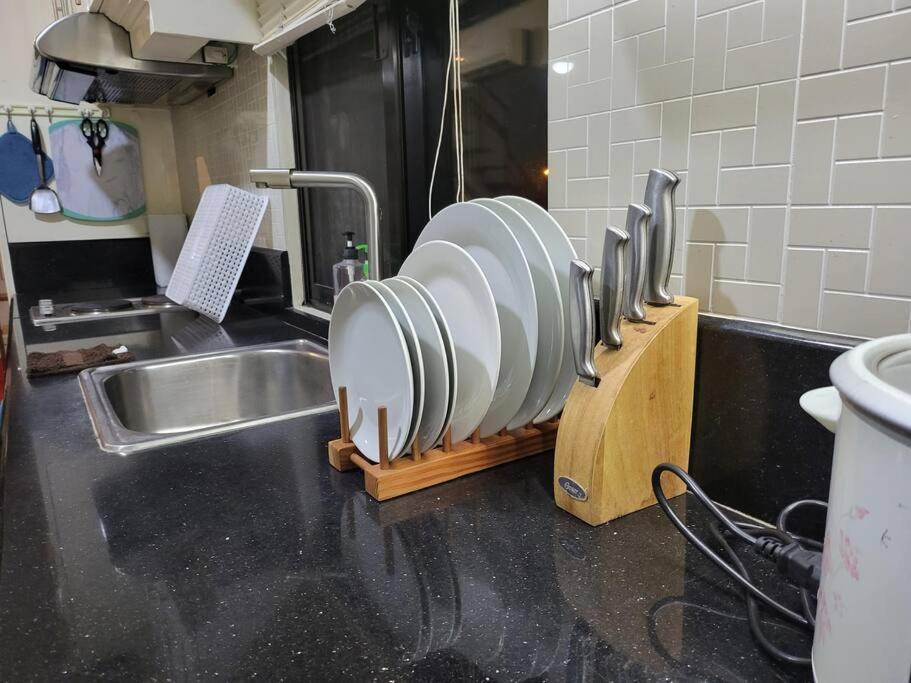 Kandi Resort-Type Spacious 1 Bedroom With Netflix And Free Housekeeping Angeles Exterior photo