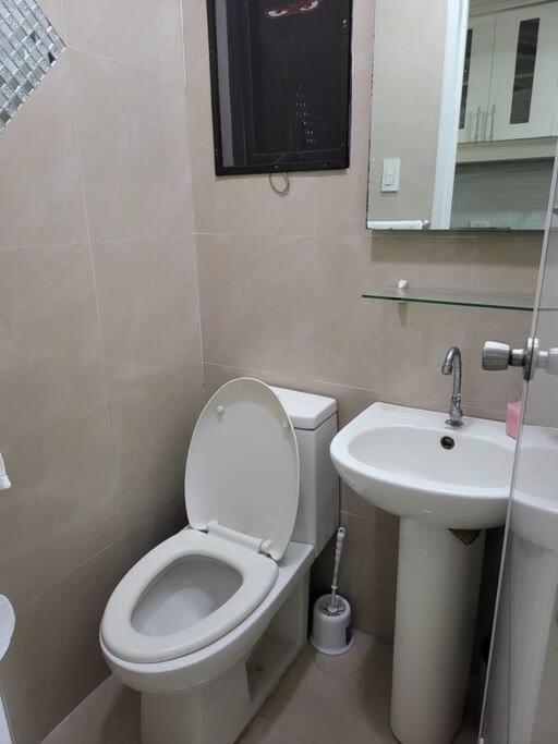 Kandi Resort-Type Spacious 1 Bedroom With Netflix And Free Housekeeping Angeles Exterior photo
