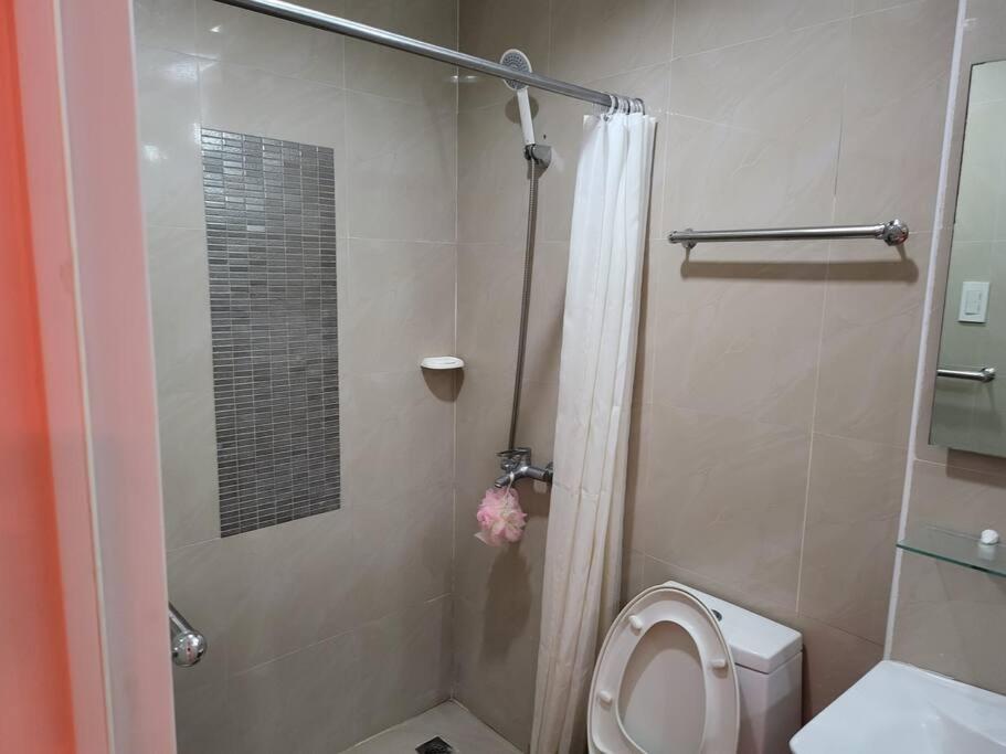 Kandi Resort-Type Spacious 1 Bedroom With Netflix And Free Housekeeping Angeles Exterior photo
